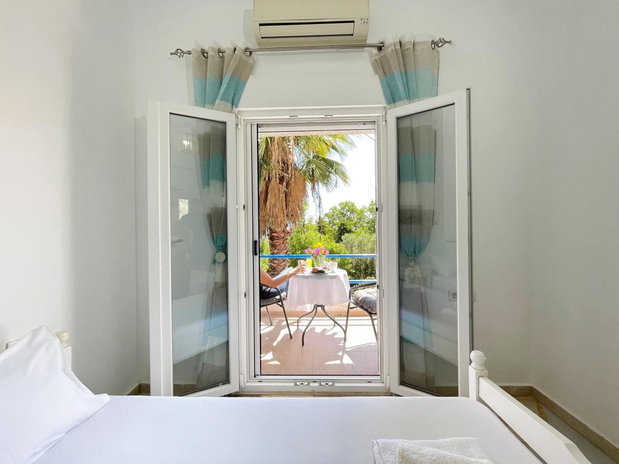 Odysseas Apartments 2 Marathókampos Dış mekan fotoğraf